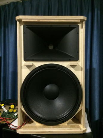 box speaker mid high 12